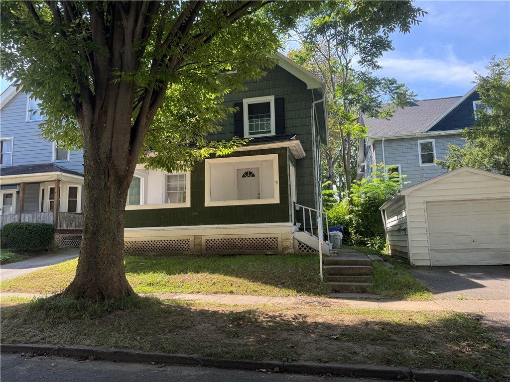 192 Morton Street