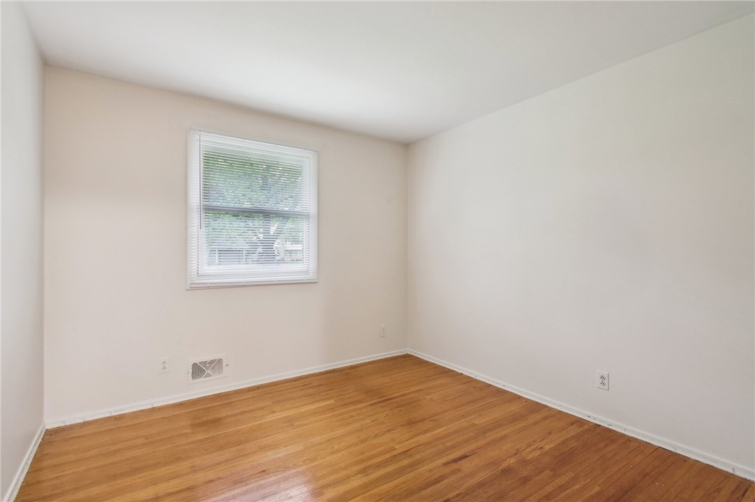 384 Courtly Circle, Greece, New York image 15