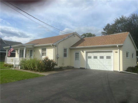 Photo of 124 Harrison Street, Elmira, NY 14903 (MLS # R1717565)