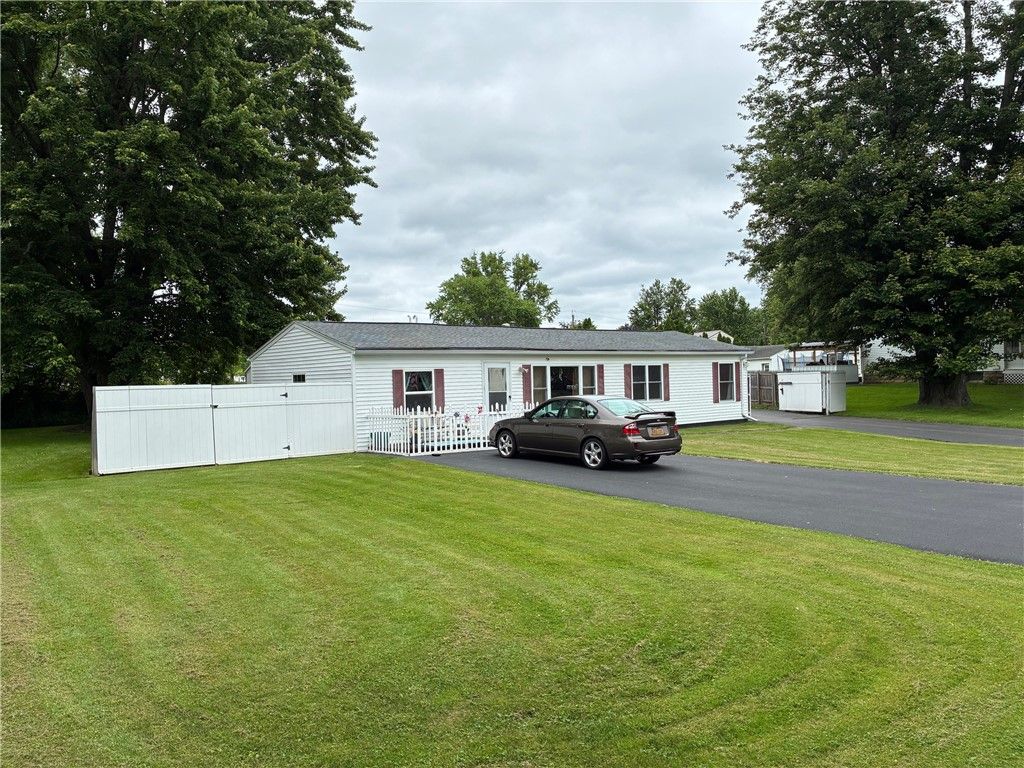 Photo of 88 Southern Drive, Brighton, NY 14623 (MLS # R1659397)