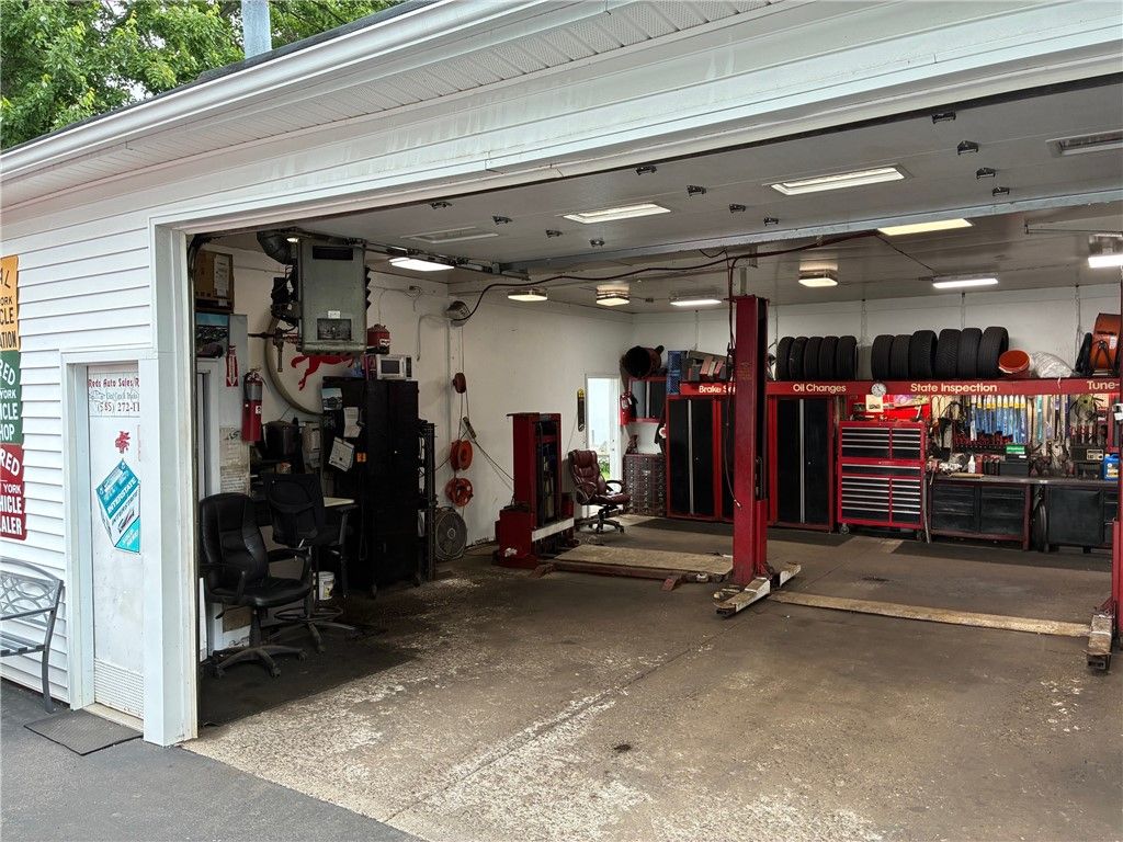 Photo of 88 Southern Drive, Brighton, NY 14623 (MLS # R1659397)