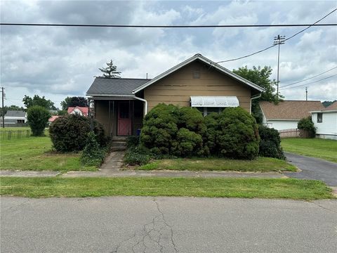 543 Schuyler Avenue Elmira NY 14904