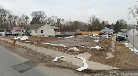 Tiny photo for 227 W. CIRCULAR Street, Saratoga Springs, NY 12866 (MLS # R1660772)