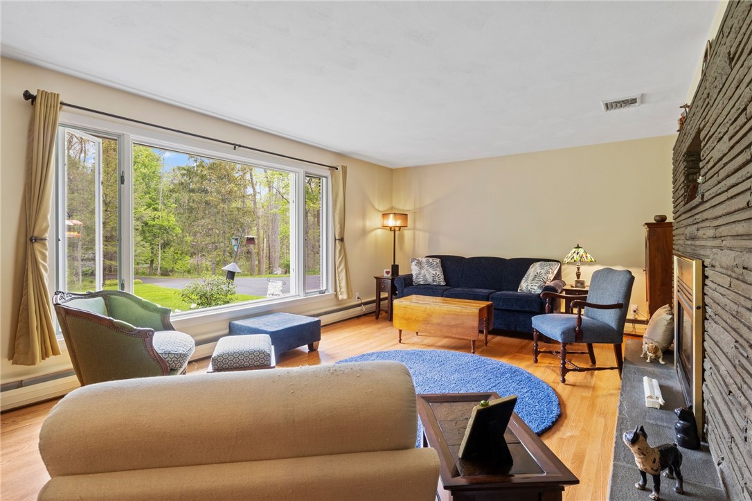 1131 Wall Road, Webster, New York image 6