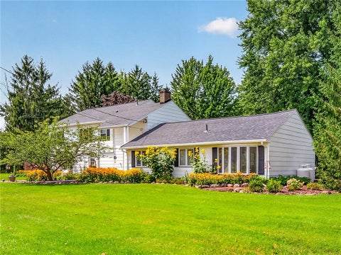 Homes For Sale - 2161 County Line Road<br/> Orleans County, Kendall, NY 14470
