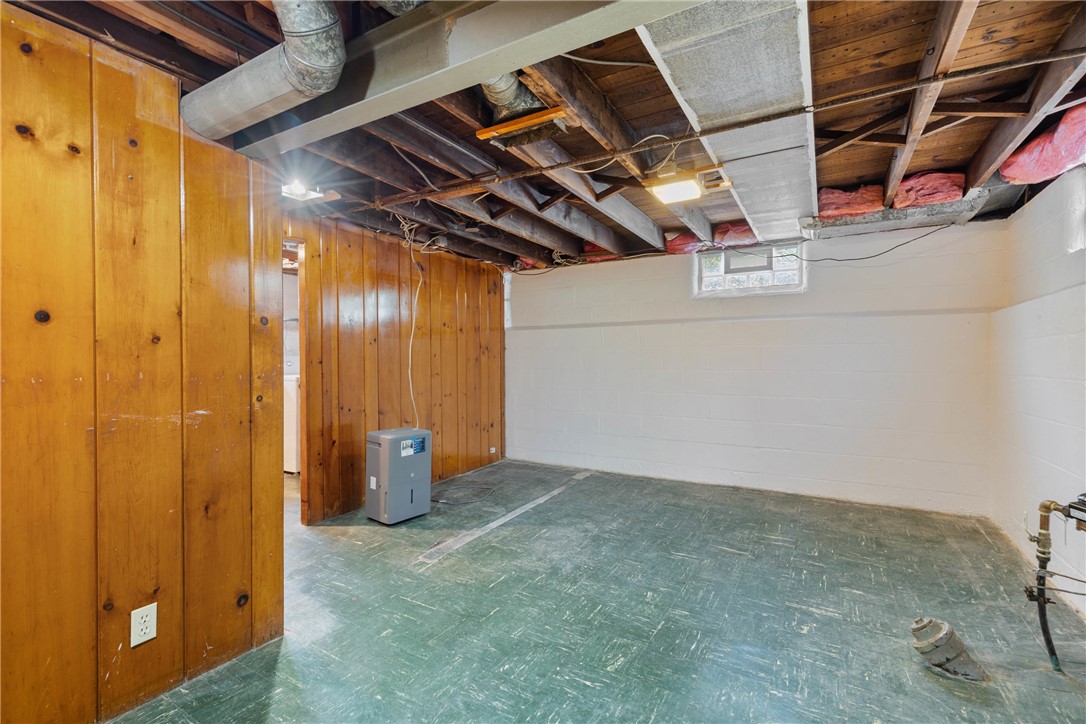55 Heberton Road, Irondequoit, New York image 29