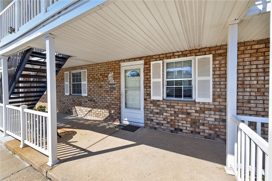 960 Edgemere Drive