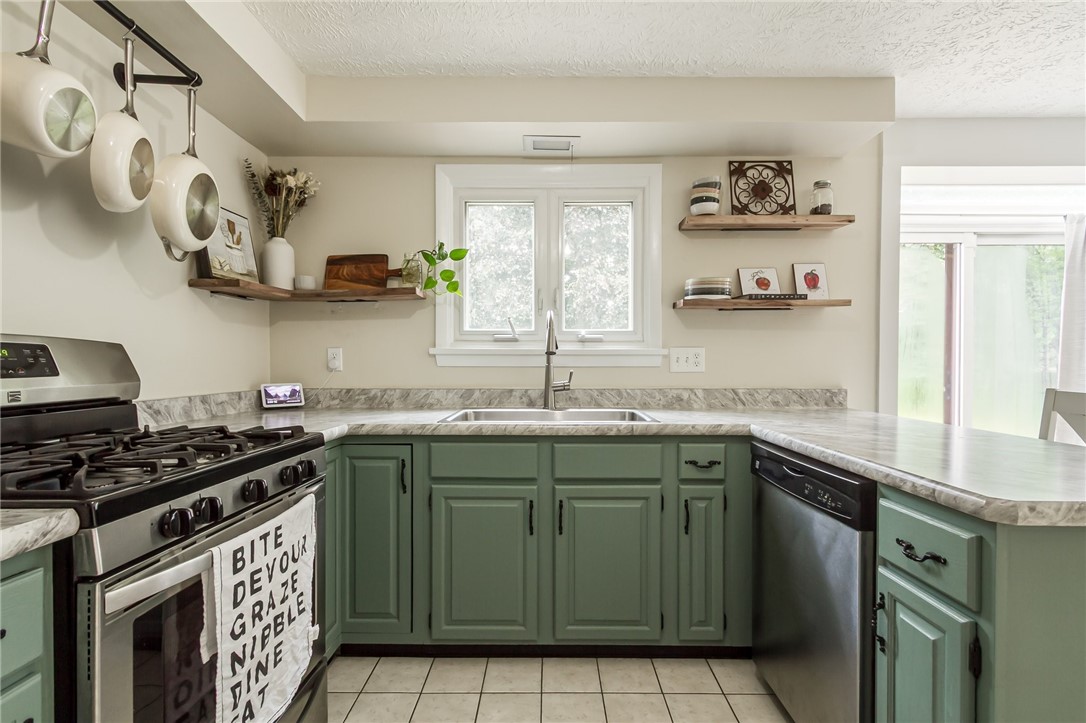 364 Marblehead Drive, Greece, New York image 13