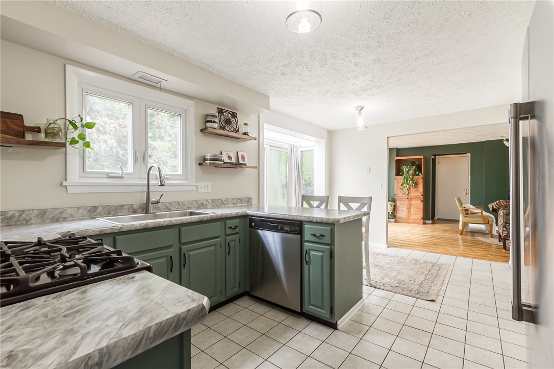 364 Marblehead Drive, Greece, New York image 14