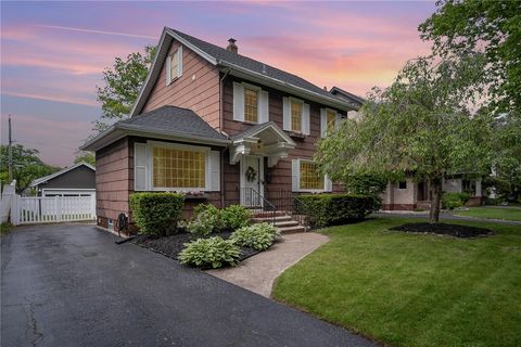 196 Elmcroft Road Rochester NY 14609