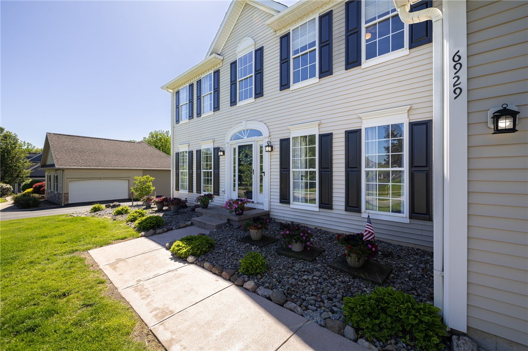 6929 Proximity Lane
