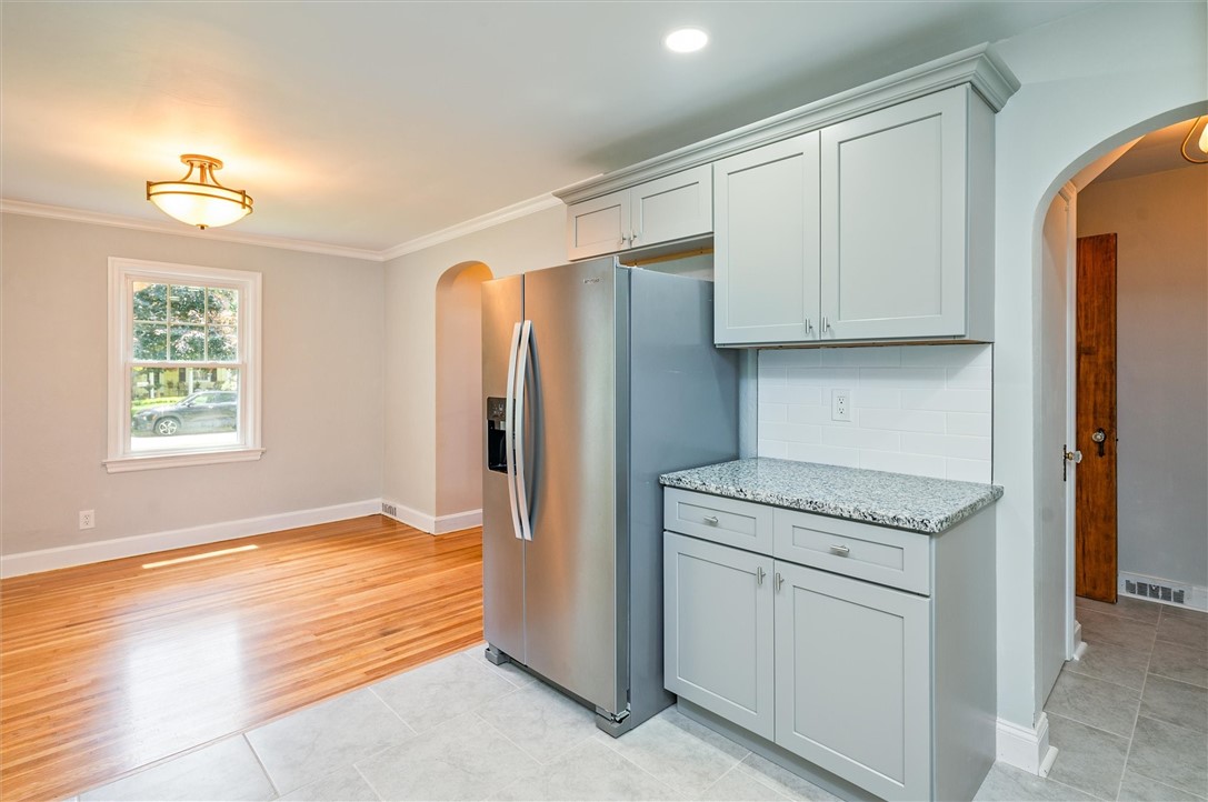 130 Thornton Road, Irondequoit, New York image 19