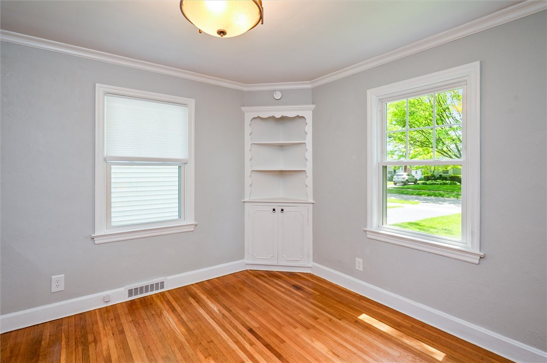 130 Thornton Road, Irondequoit, New York image 16