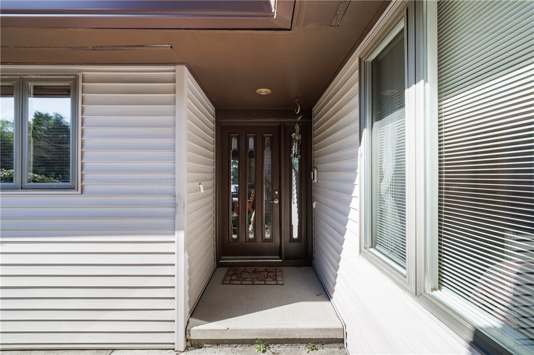 1186 Ridge Crest Drive