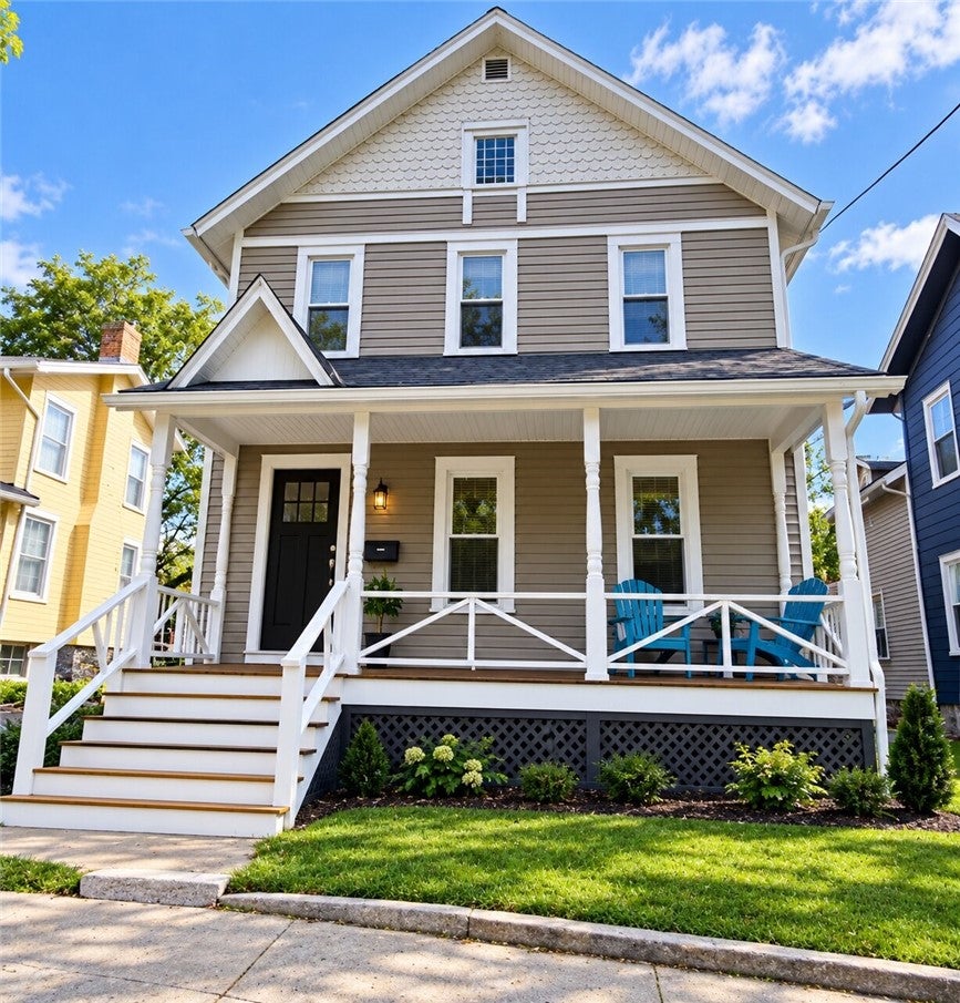 Photo of 133 NORTH MAIN Street, Geneva Town, NY 14456 (MLS # R1713440)