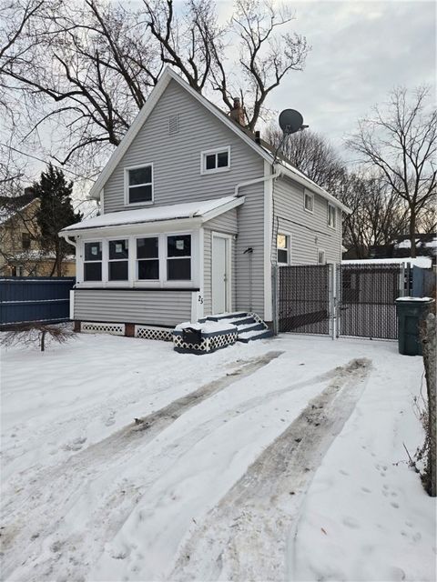 Tiny photo for 25 Emerson Park, Rochester, NY 14606 (MLS # R1655205)