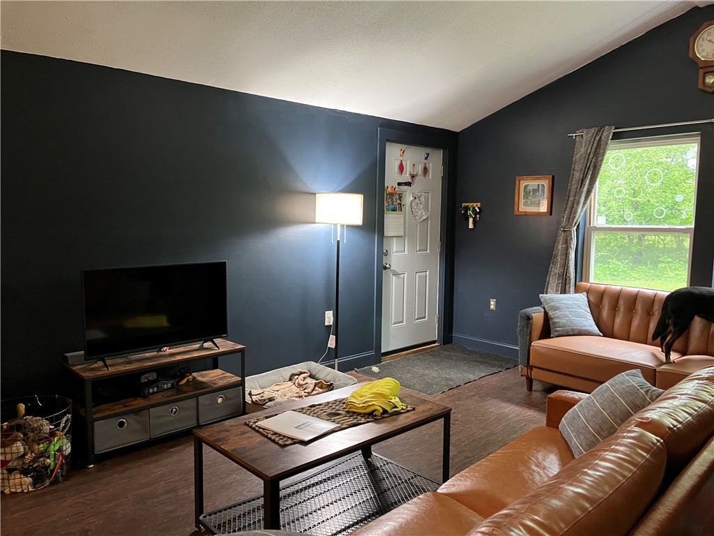 21948 Admirals Walk