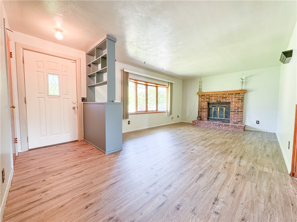 22 Lavaine Way, Henrietta, New York image 3