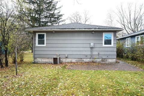 Tiny photo for 300 Howland Avenue, Brighton, NY 14620 (MLS # R1655306)