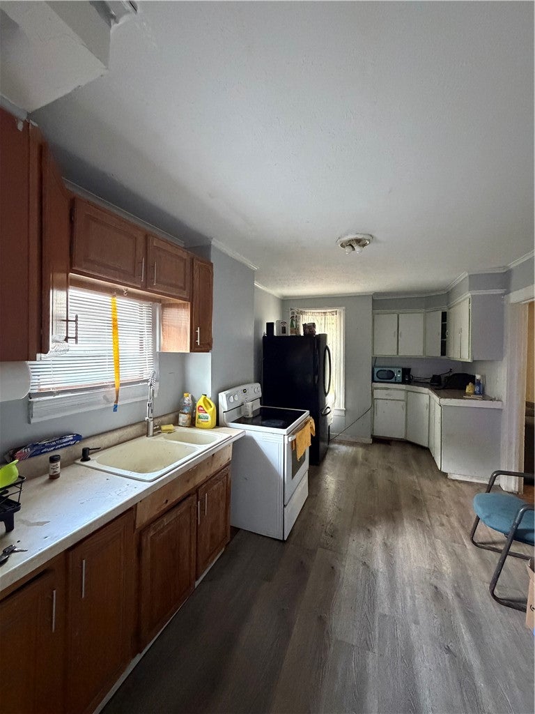 21 Evergreen Street
