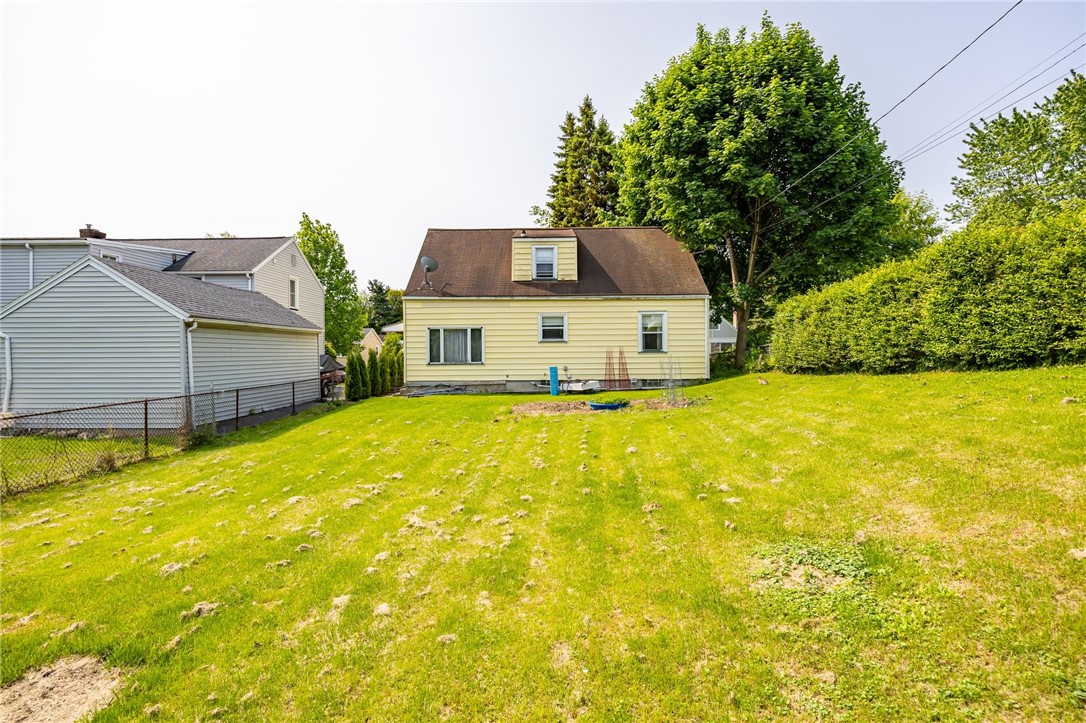 12 Queensboro Road, Irondequoit, New York image 30