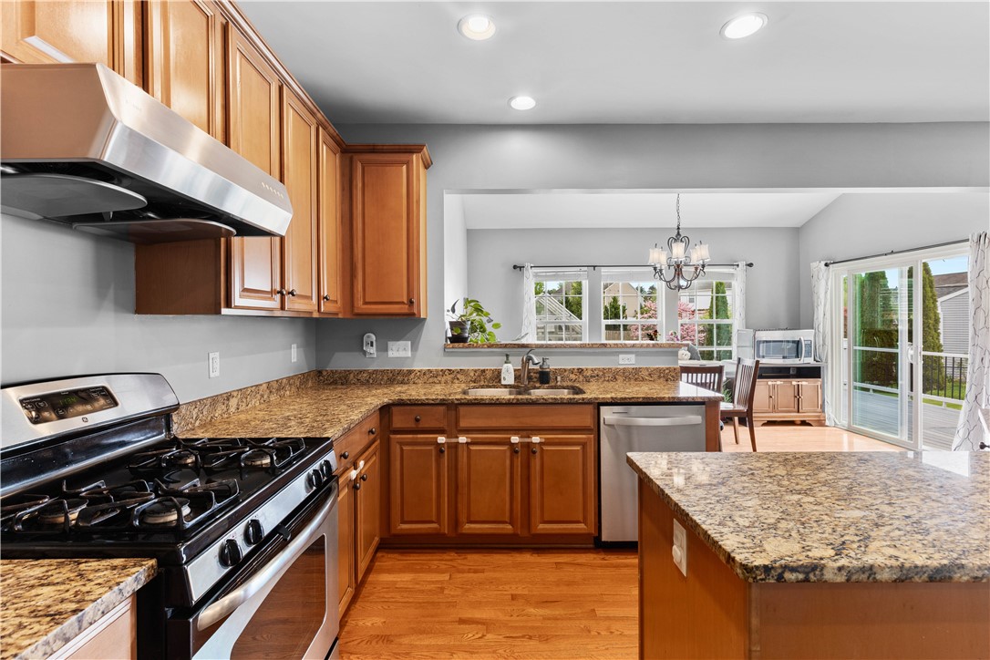 3151 Peacock Circle, Macedon, New York image 6