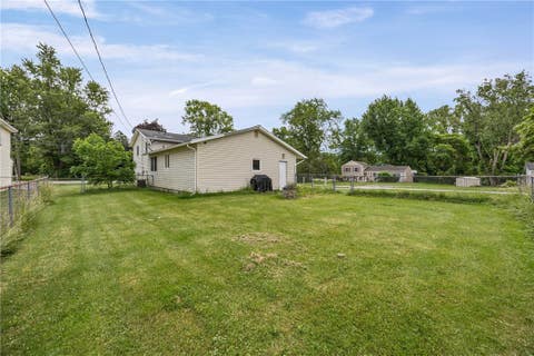 Tiny photo for 4 Mercury Drive, Gates, NY 14624 (MLS # R1707481)