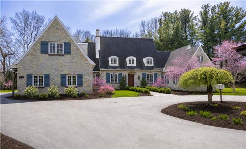 Homes For Sale - 509 Allens Creek Road<br/> Monroe County, Pittsford, NY 14618