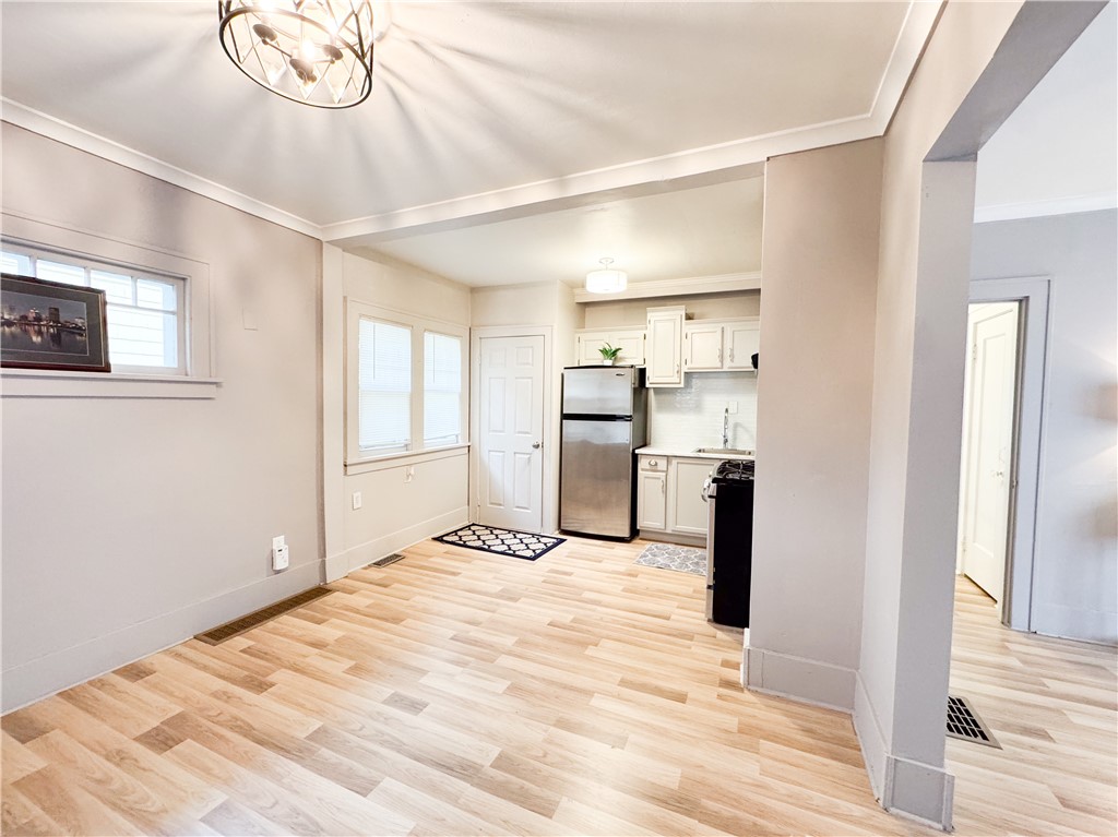 257 Haviland Park, Greece, New York image 6