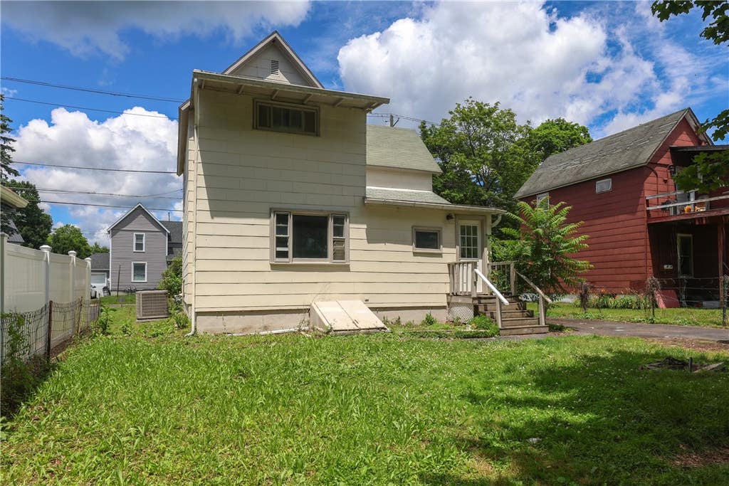 Photo of 316 W William Street, Corning City, NY 14830 (MLS # R1693363)