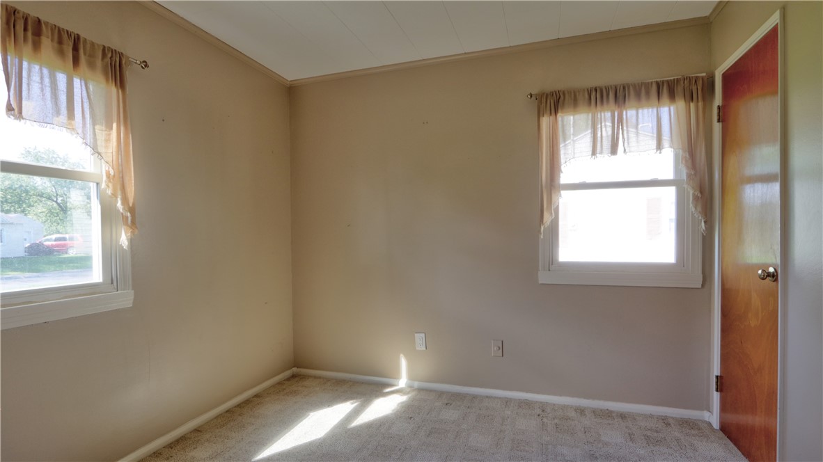 15 Wycliffe Road, Waterloo, New York image 16