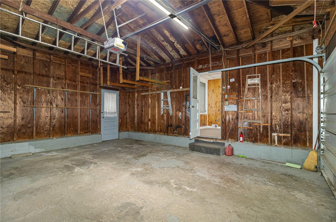 134 Schum Lane, Rochester, New York image 24