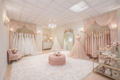 Tiny photo for 128 Empire Boulevard, Irondequoit, NY 14609 (MLS # R1655319)