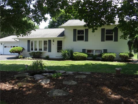 Photo for 28 Woodland Way