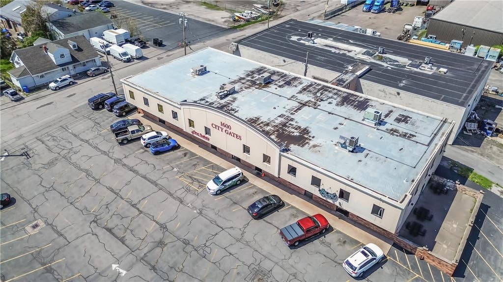 Photo of 1600 Lyell Ave, Unit 2E AVE, Rochester, NY 14606 (MLS # R1685150)