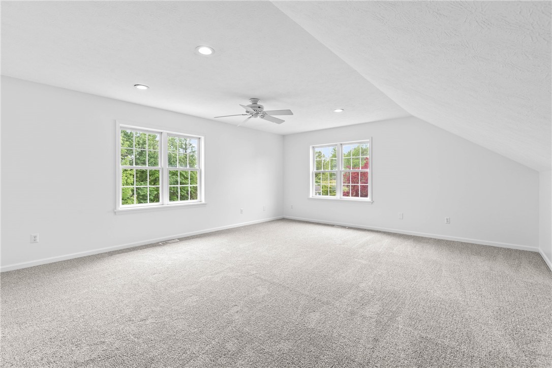 1539 Fieldcrest Drive, Webster, New York image 33