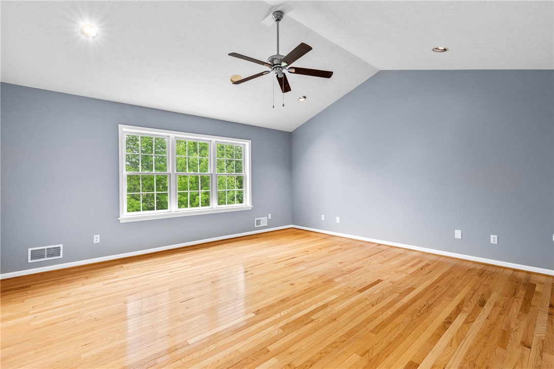 1539 Fieldcrest Drive, Webster, New York image 25