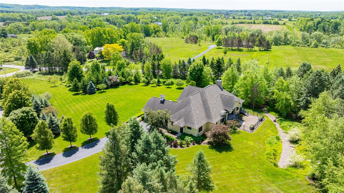 1 Holly Hill Hl, Mendon, New York image 5