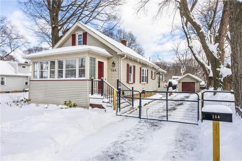 Photo for 164 Willowbrook Road