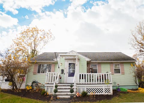 Photo for 4 Maple Street