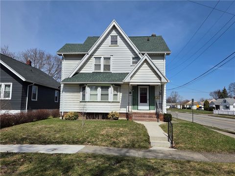 Homes For Sale - 264 Springfield Avenue<br/> Monroe County, Rochester, NY 14609