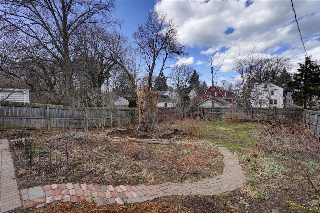 290 Winfield Road, Irondequoit, New York image 15