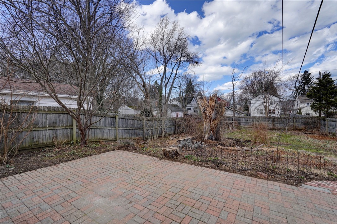 290 Winfield Road, Irondequoit, New York image 11
