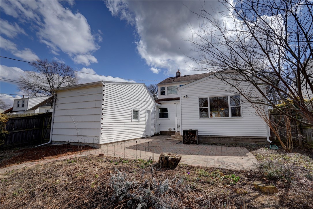 290 Winfield Road, Irondequoit, New York image 12