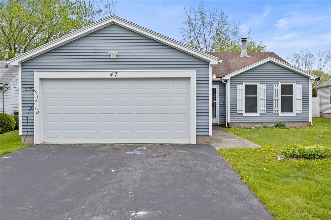 47 Tall Tree Drive, Penfield, New York image 2