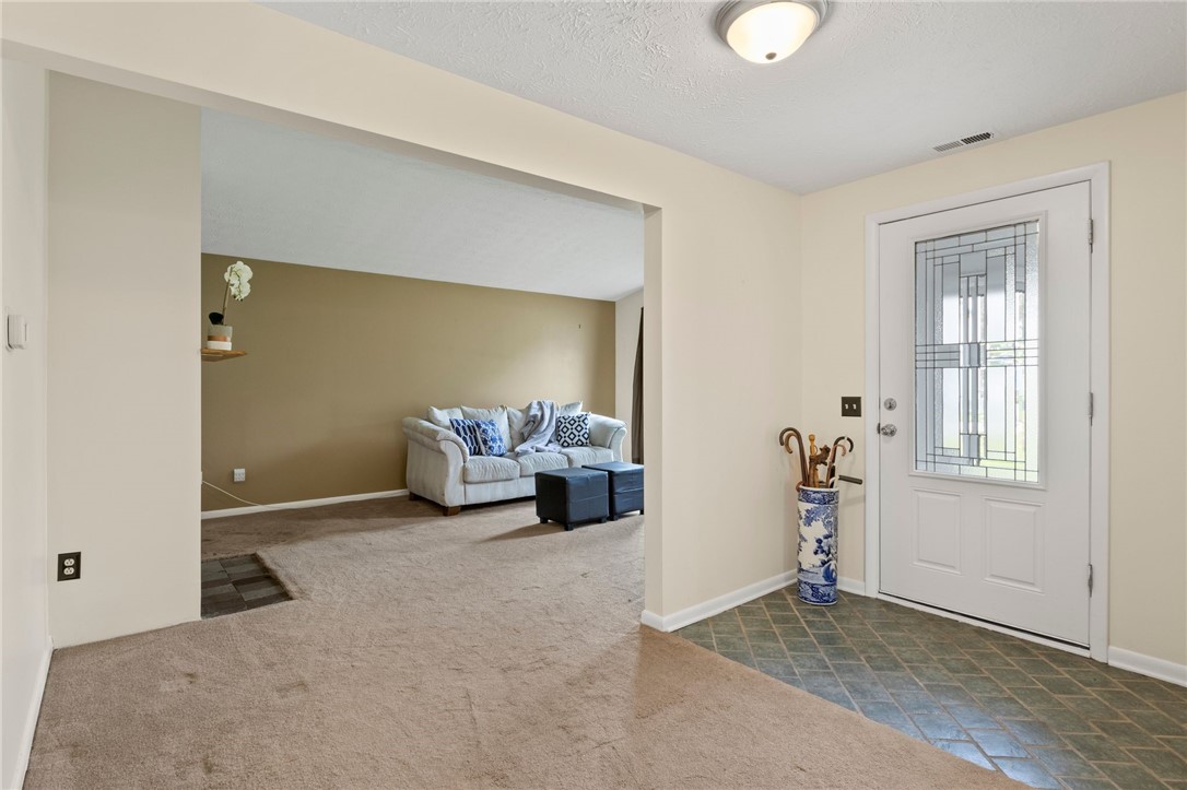 47 Tall Tree Drive, Penfield, New York image 4