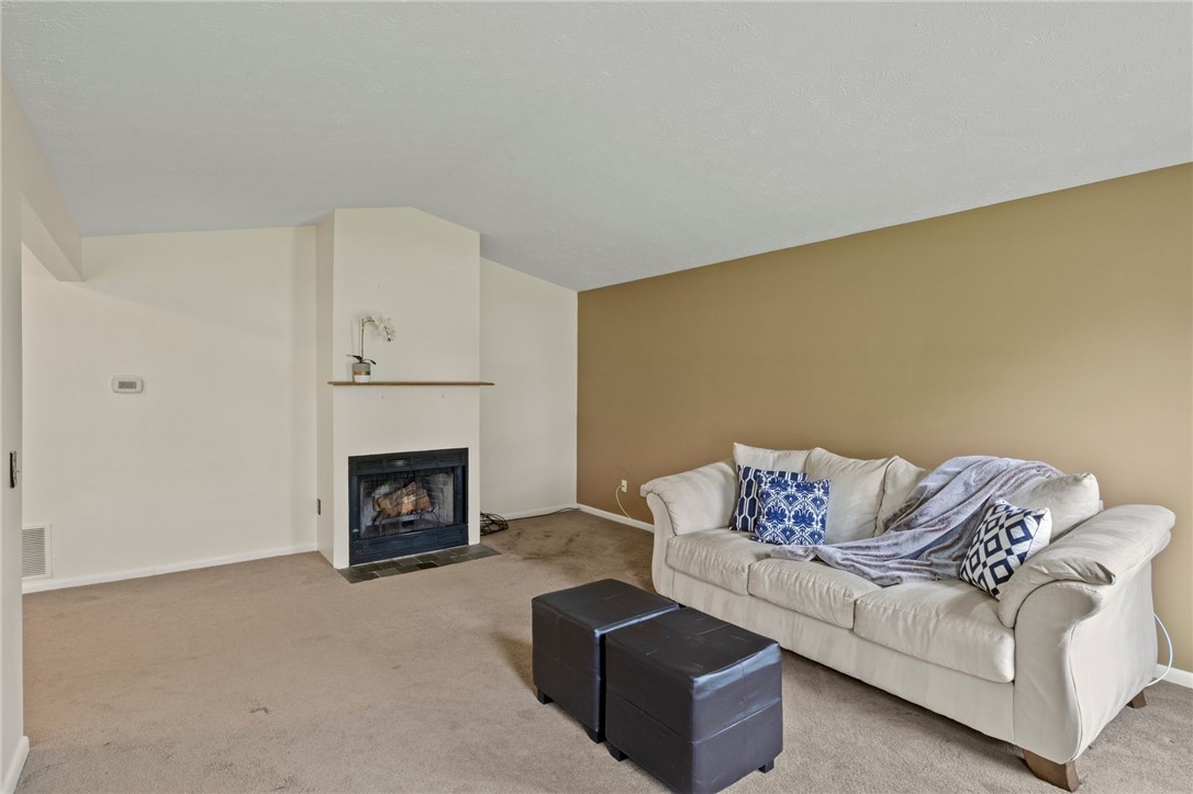 47 Tall Tree Drive, Penfield, New York image 6