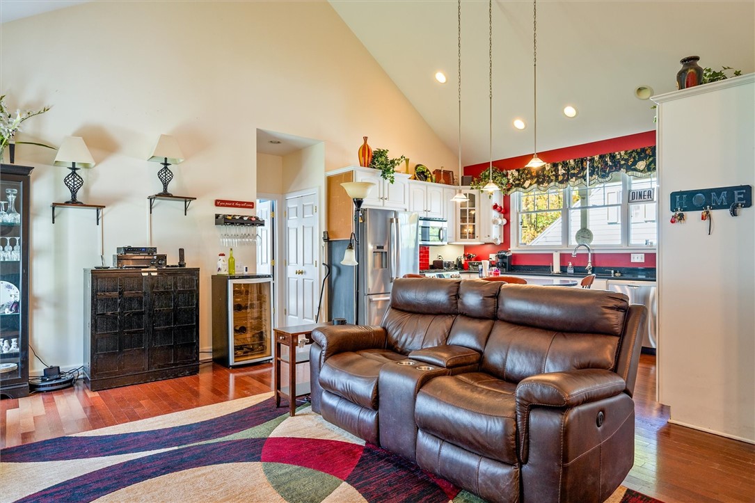 690 Hillside Avenue, Rochester, New York image 17