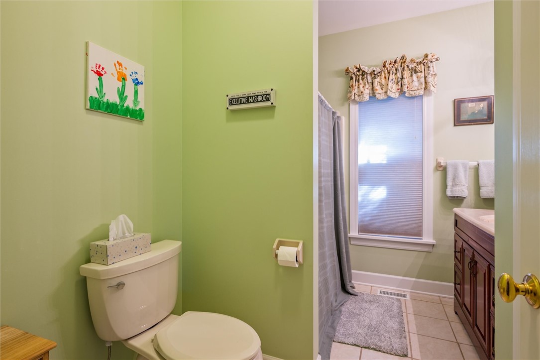 690 Hillside Avenue, Rochester, New York image 36