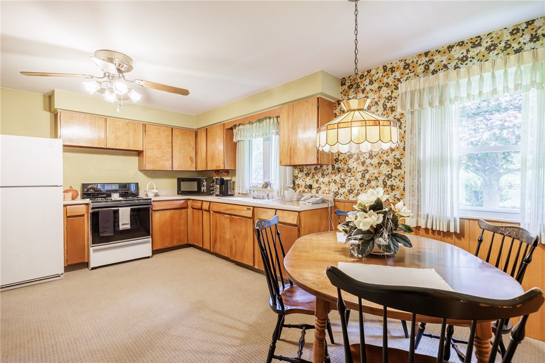 247 Angelus Drive, Irondequoit, New York image 11